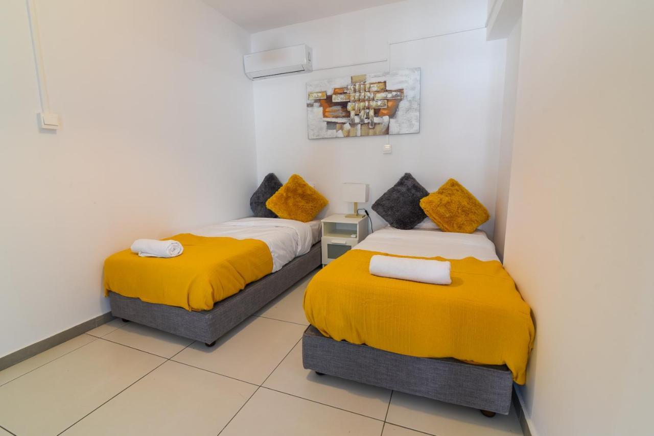 Jana'S 2-Br Apartment In Ларнака Екстериор снимка
